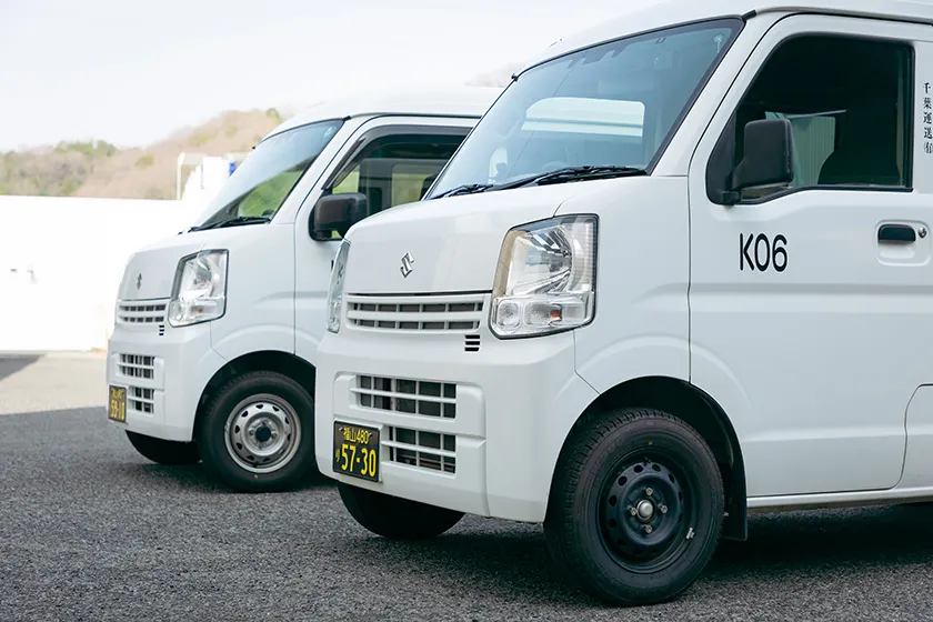 地域配送を担う千葉運送の軽貨物車両
